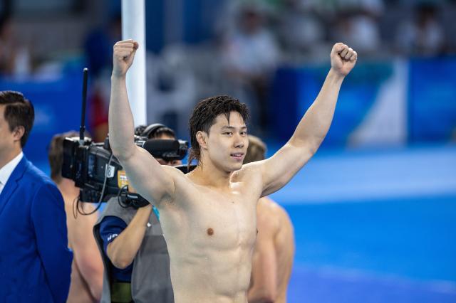 leyu乐鱼官网体育-中国亚运代表团历届旗手都有谁？ 男篮“缺席”多届