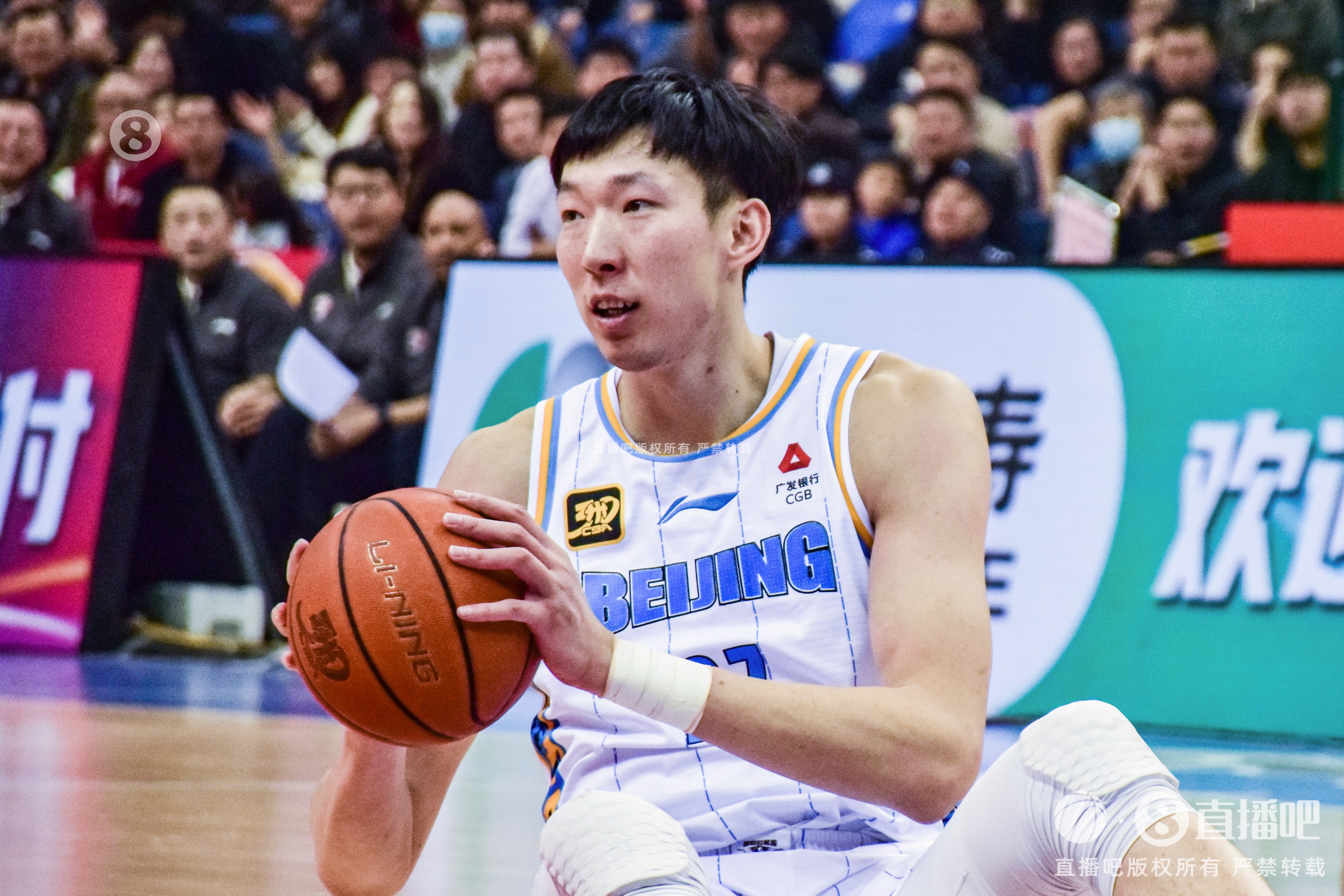 leyu乐鱼官网官网-解说：斯佩尔曼&amp;周琦伤缺使北京内线告急 张宁复出后山西回归正轨